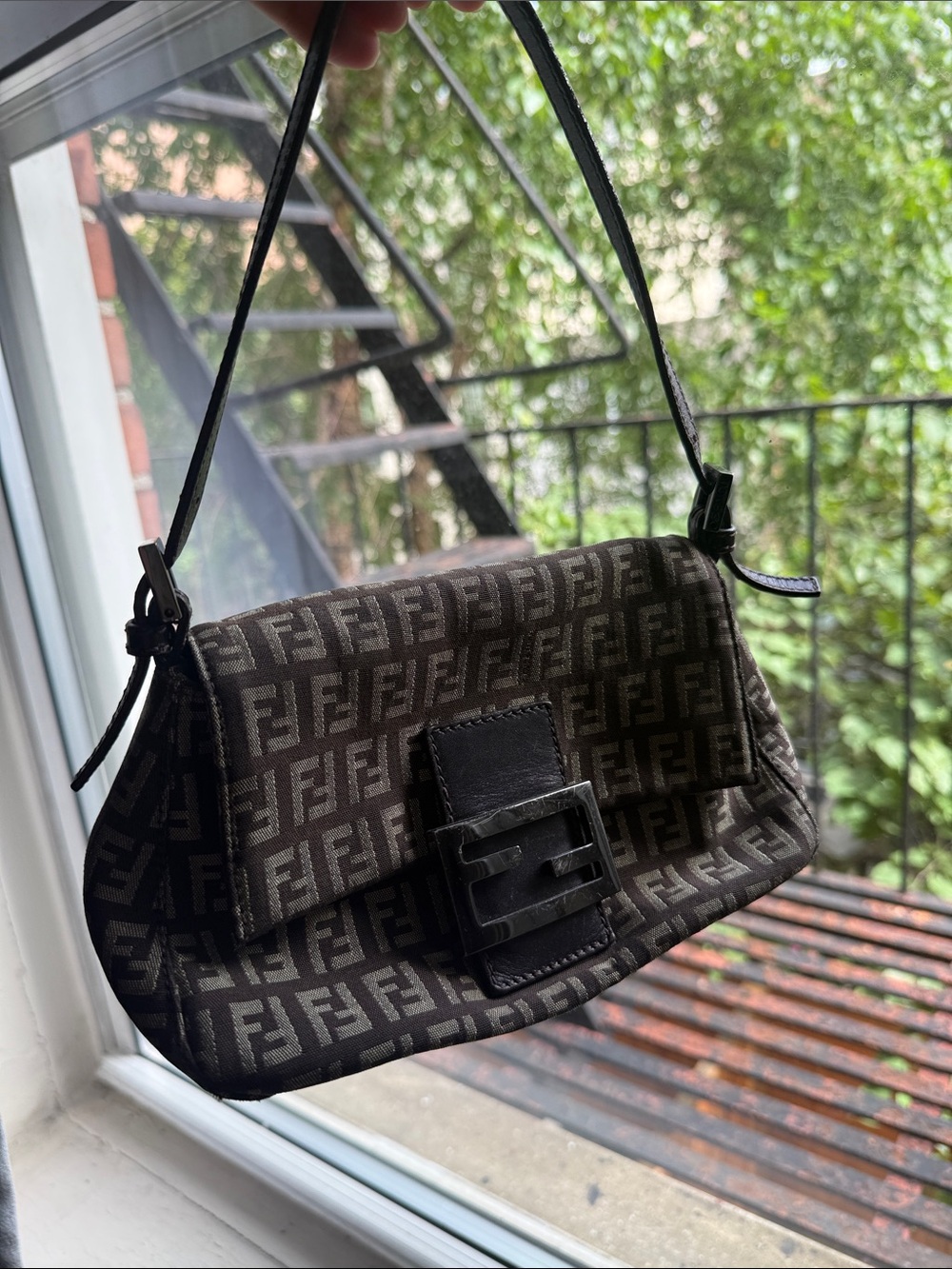 Fendi Brown FF Logo Mini Mama Baguette Shoulder Bag - Picture 1 of 8